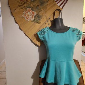 Gorgeous peplum top.